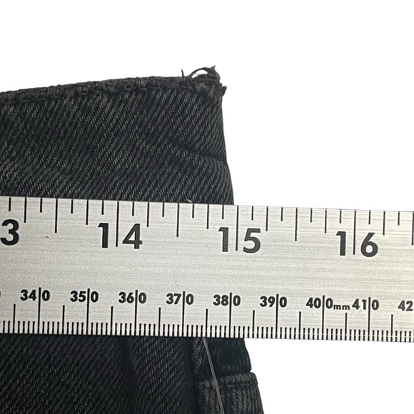 We The Free Black Denim Mini Skirt with Raw Hem 0B920063 NWT Size 27 - Picture 5 of 10